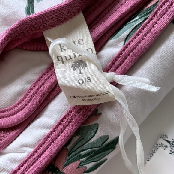 Kate Quinn Organics Pink Calendula Double Layer Baby Blanket - Picture 4 of 6